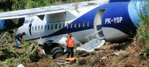 Trigana Air PK YSP Tergelincir di Bandara Serui, Semua Penumpang Selamat