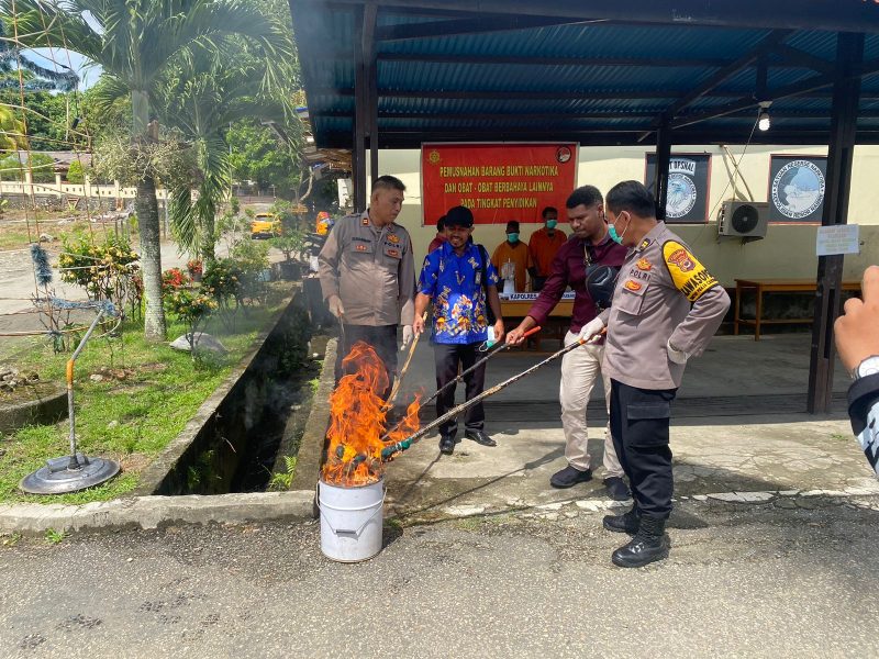 Polres Nabire Musnahkan Barang Bukti Narkoba dengan Total 23,52 Gram