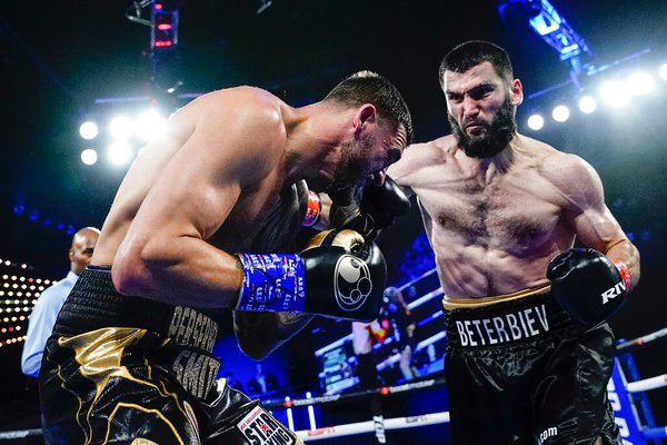 Artur Beterbiev: Sang ‘Khabib’ di Dunia Tinju, Pemburu Sabuk Tak Terkalahkan