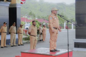 Apel Gabungan ASN dan Ormas Puncak Jaya: Pj Bupati Yopi Murib Tekankan Disiplin dan Dedikasi